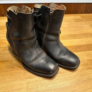 Freebird Dreamer Black Booties Size 10